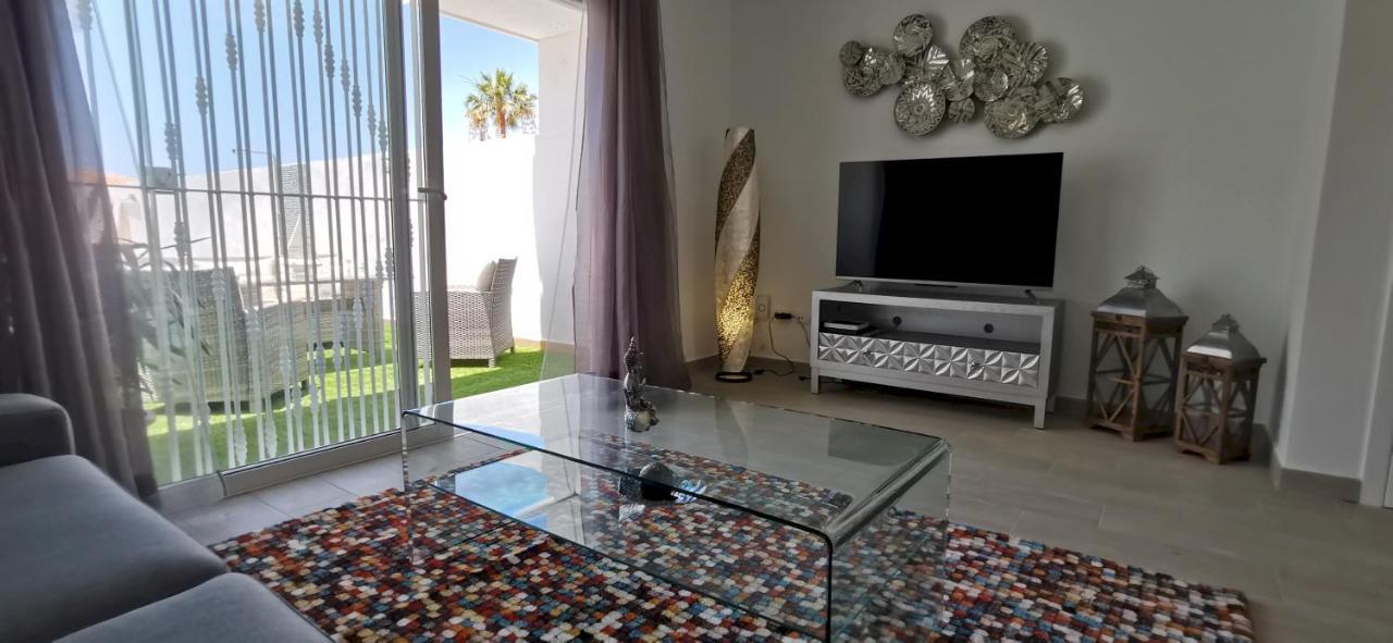 Villa Hortensia Адехе Екстериор снимка